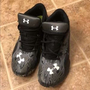 Deception XT trainers